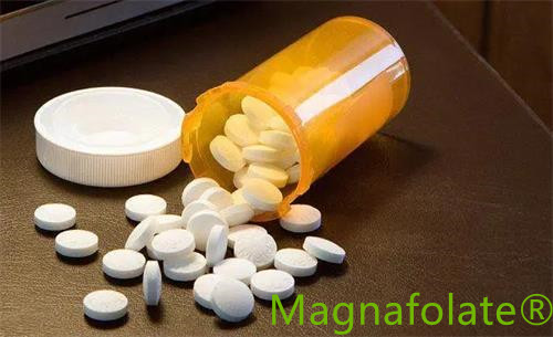 Dávka L-5-methylfolátu u těhotných lidí